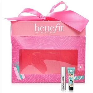New Benefit Makeup Giftbox